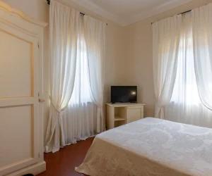 camera_iris_4.webp