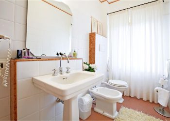 tenuta quadrifoglio camera giglio (4)